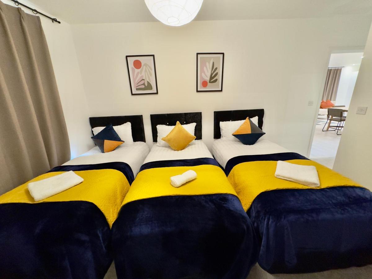 3Bedroom, 2Bathroom, Balcony,Luxury Flat Westfield Londýn Exteriér fotografie