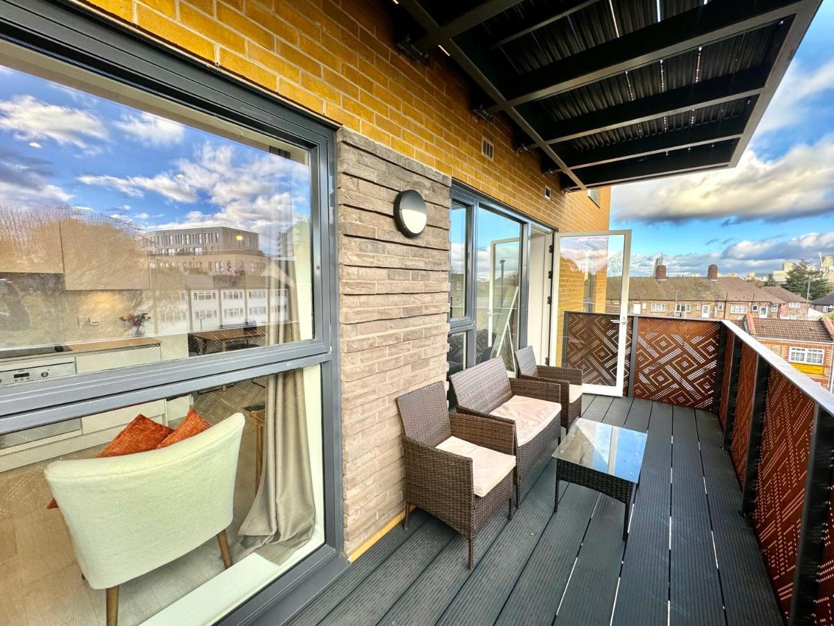 3Bedroom, 2Bathroom, Balcony,Luxury Flat Westfield Londýn Exteriér fotografie