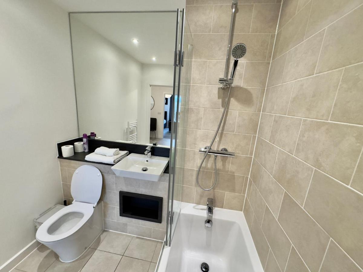 3Bedroom, 2Bathroom, Balcony,Luxury Flat Westfield Londýn Exteriér fotografie
