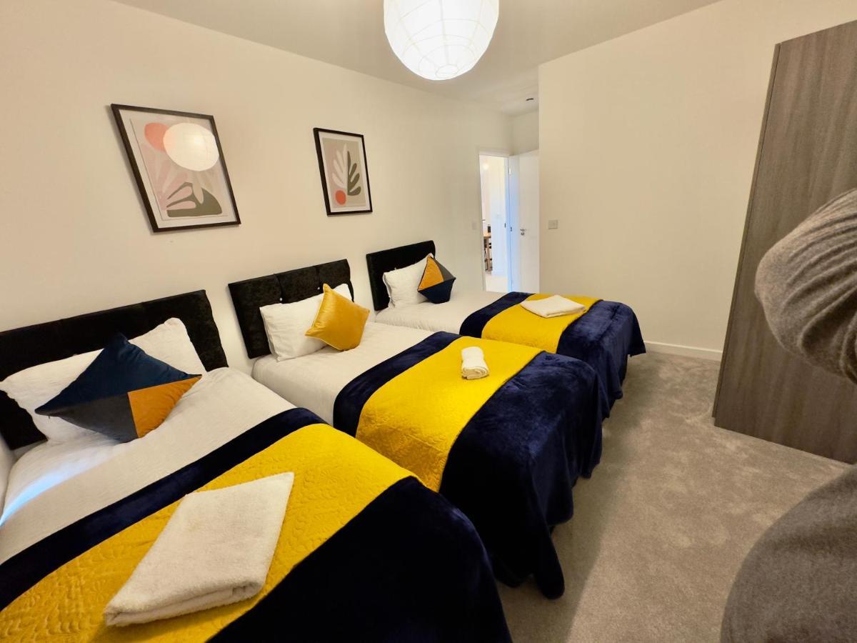 3Bedroom, 2Bathroom, Balcony,Luxury Flat Westfield Londýn Exteriér fotografie
